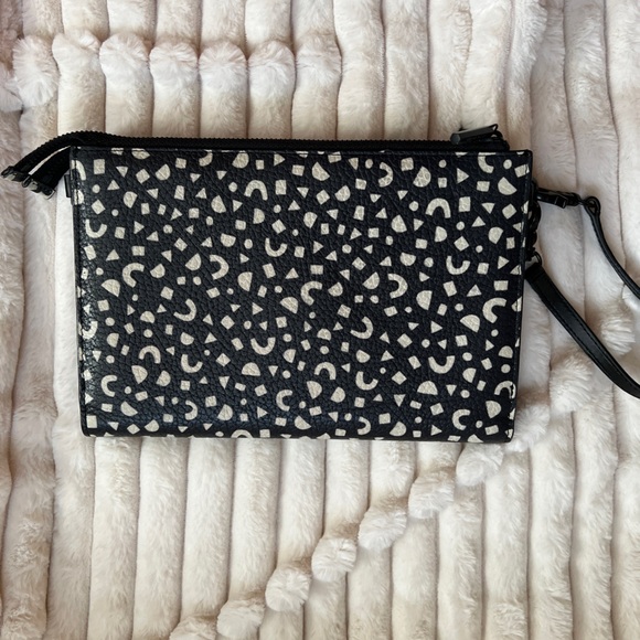 Dagne Dover Essentials Clutch - Picture 8 of 11